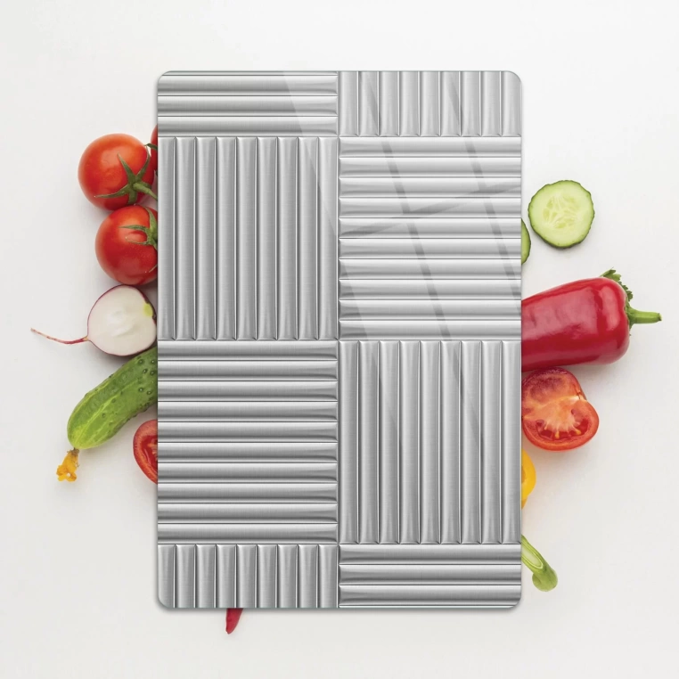 Tempered Glass Cutting Board - SilverT