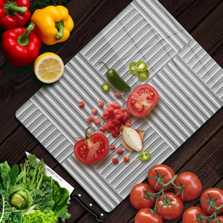 Tempered Glass Cutting Board - SilverT