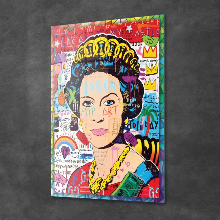 Vivantes Tempered Glass Wall Art - Pop Art Queen of England