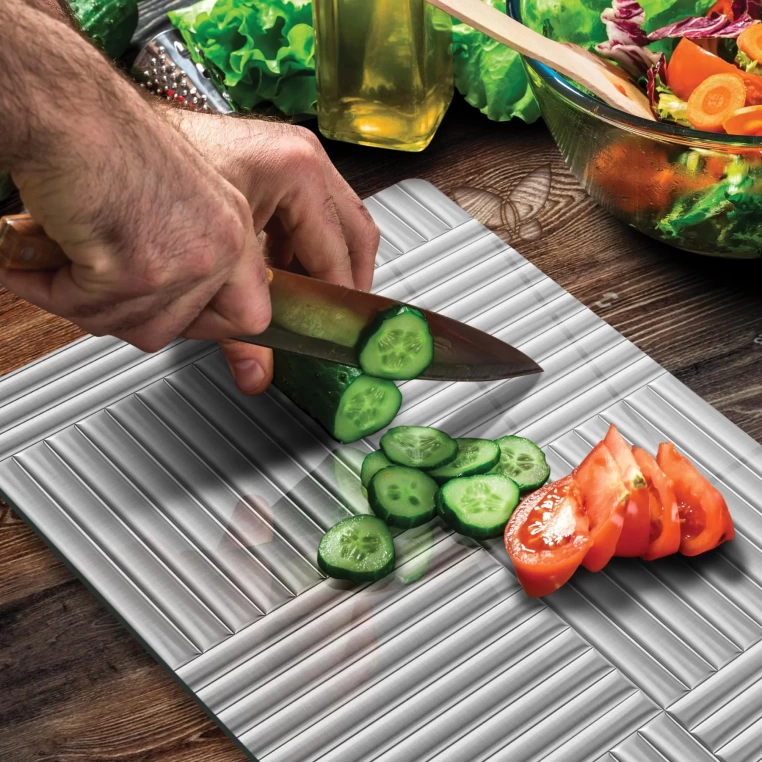 Tempered Glass Cutting Board - SilverT